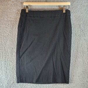 Elle Skirt - Woman's Size Large - Black and‎ White